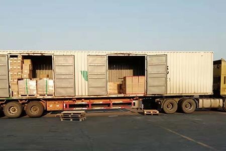 广州市桥北公司搬家搬厂拆装居民搬家提供2.5吨货车